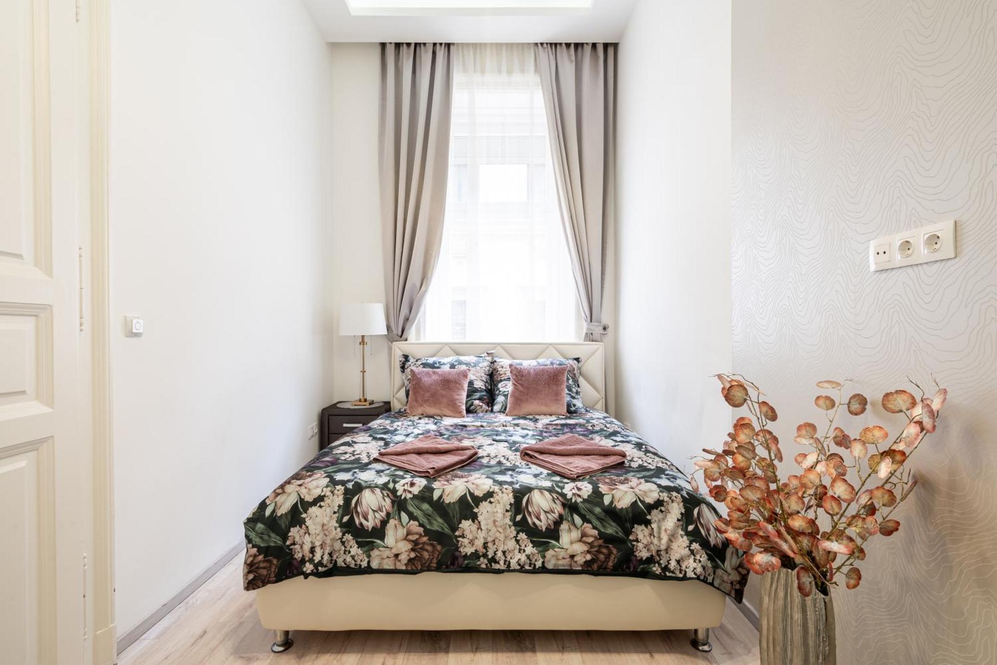 Kiraly 35 Luxury Apartment With Free Parking Budapest Exterior foto